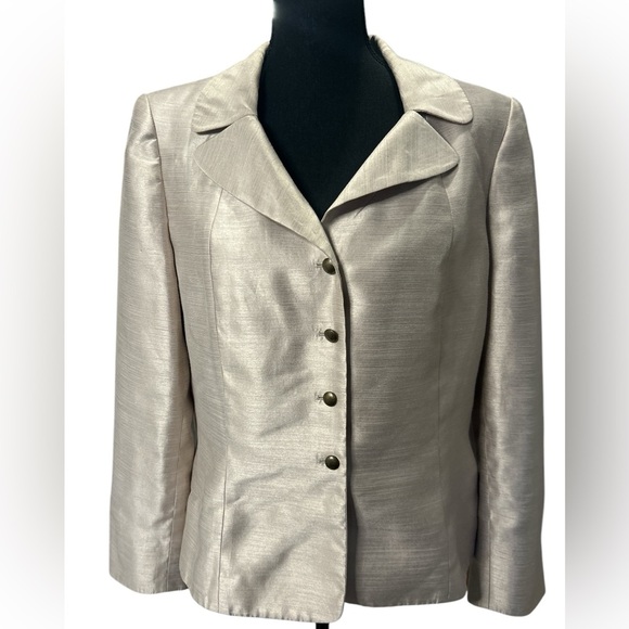 The Kasper Beige 2 Piece Skirt Suit, Size 12. - Picture 2 of 12